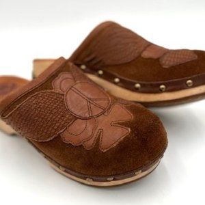 Lucky Brand Brown Suede Leather Peace Sign Wooden Clogs